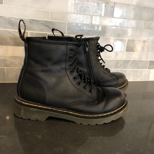 Girls Dr. Martens